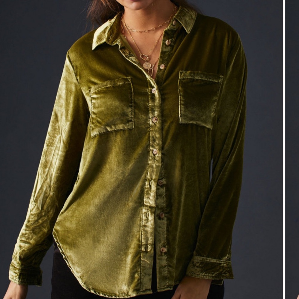🧳 Pilcro Relaxed Velvet Buttondown - Picture 3 of 9
